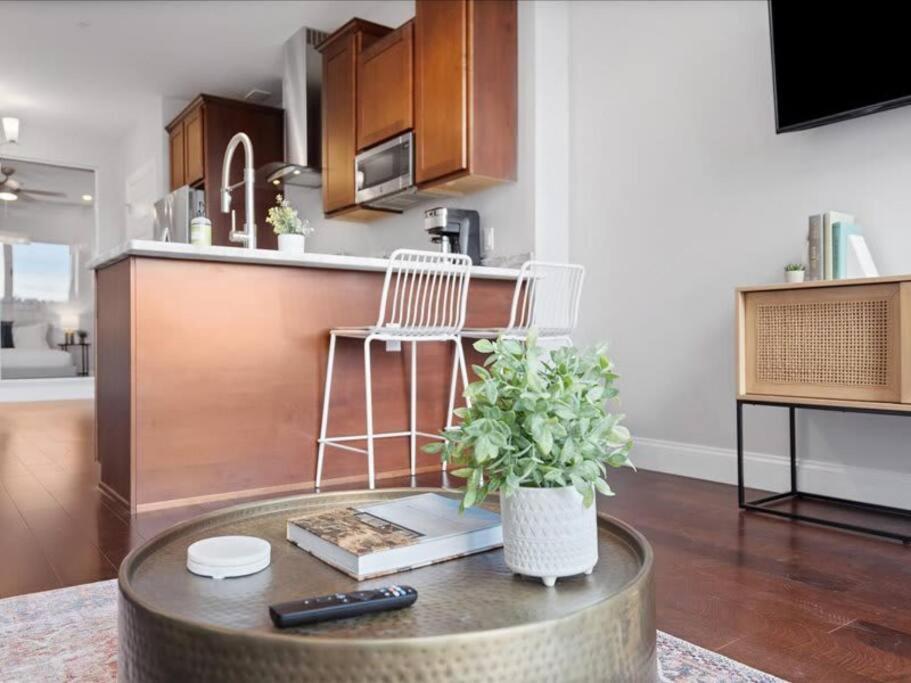 Cozysuites Dream 1Br, Ppg Paints Arena, Pitts Pittsburgh Exterior foto